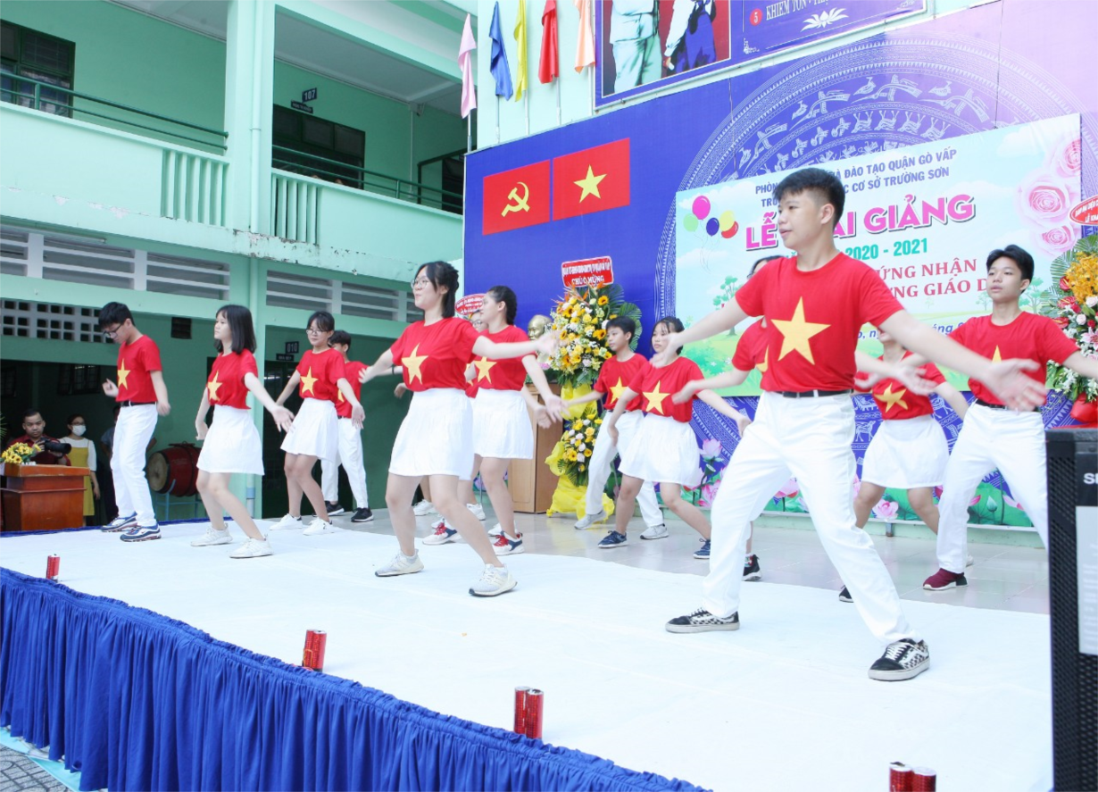 z2067634591789_a28d90724deb31ef661eff2e6920175a.jpg